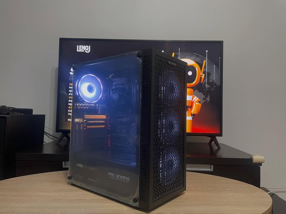 Calculator / Sistem PC Gaming - i7-6700, IGPU Intel 530, 8GB RAM, 256GB SSD, 1TB HDD
